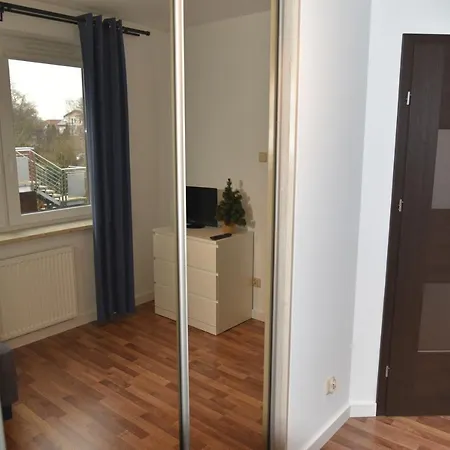 Lägenhet Jantar Z Ogrodem